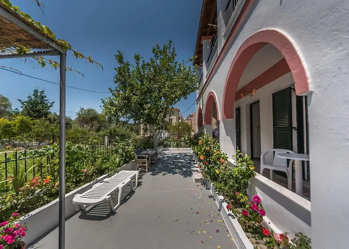 Nefeli Mare 卡沃斯