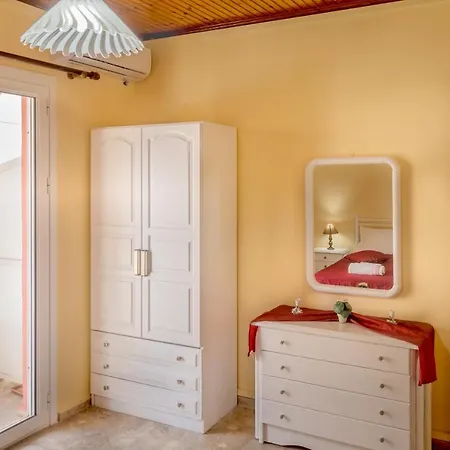 Nefeli Mare * Kávos